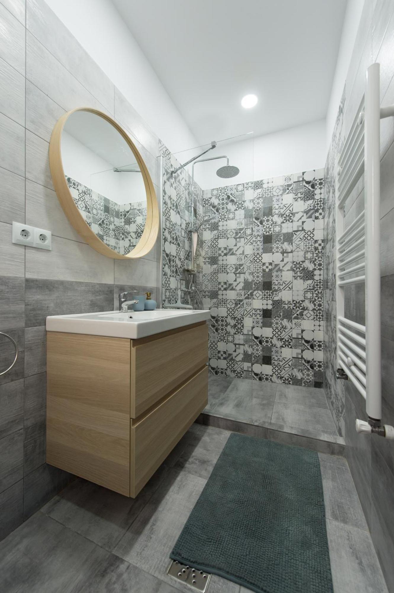 Gorgeous Brasov Flat With Patio And Mountain Views Apartment Exterior foto